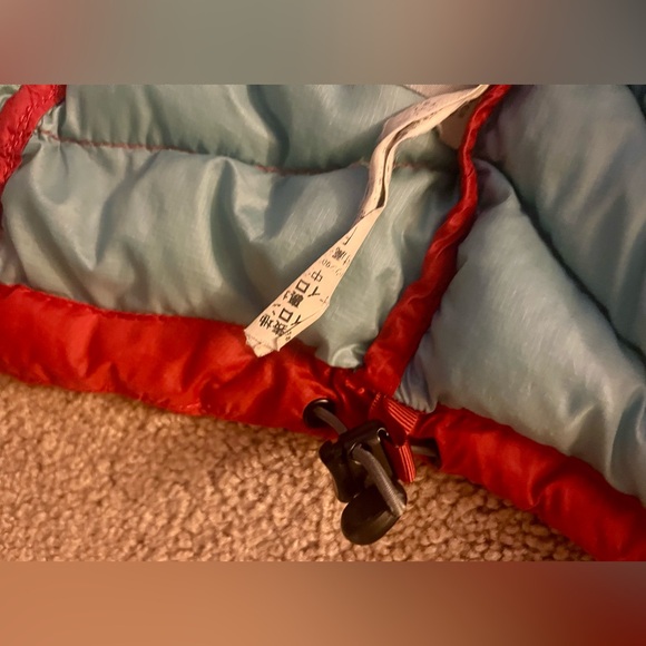 L.L. Bean Ultralight 850 DownTek Puffer Jacket – Women’s Salmon Pink 90% Down - Picture 8 of 12